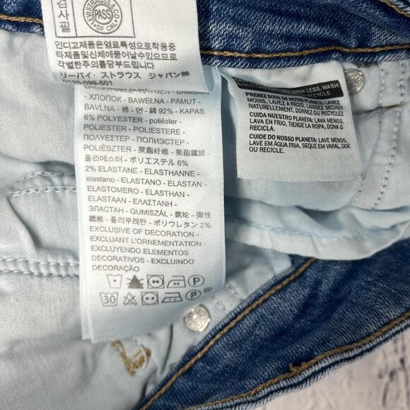 Levi's 711 Skinny Fringed Ankle Jeans Size 33 - Picture 4 of 6